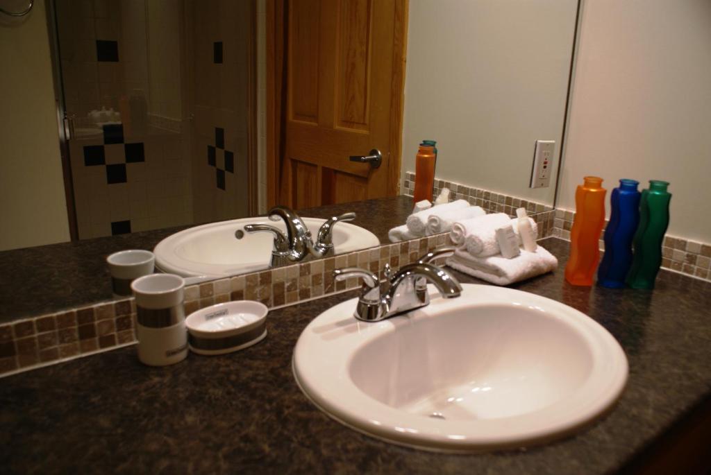 Whistler Superior Properties Kamer foto